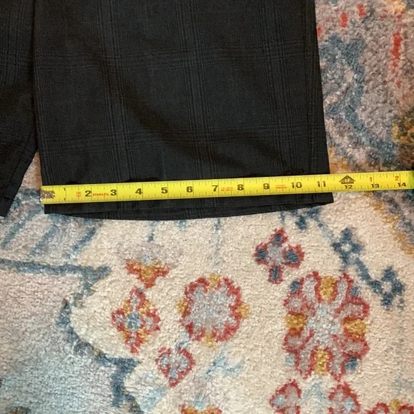 Mens O’Neal black with gray striped shorts - Picture 4 of 8